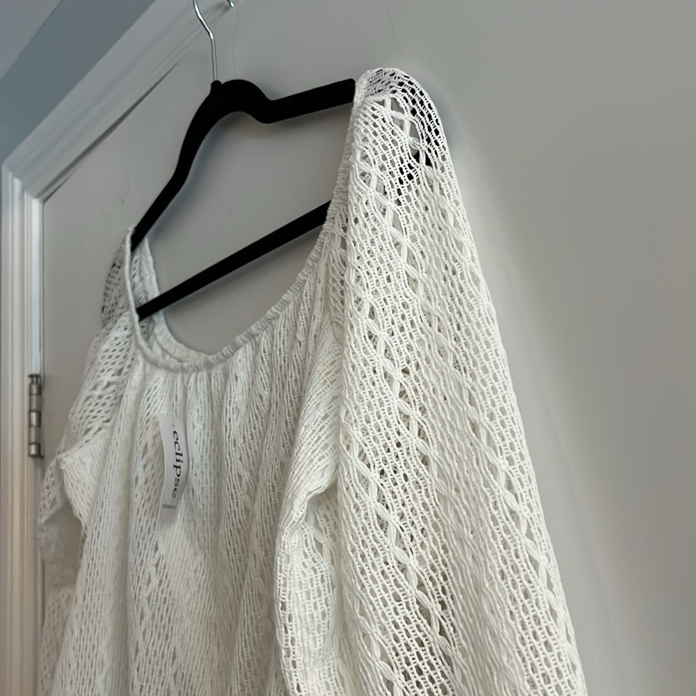 Eclipse Crochet Long-Sleeve Off-The-Shoulder Top - Picture 3 of 11